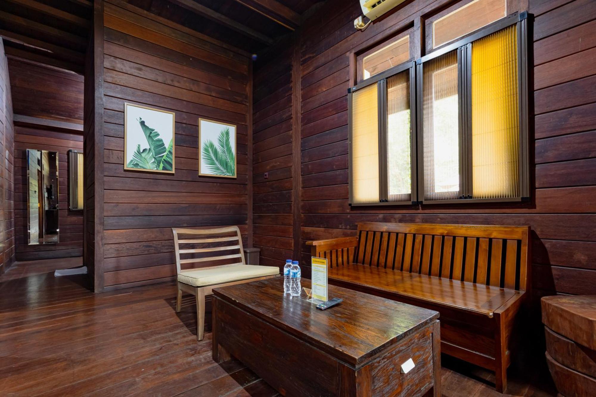 Reddoorz @ Taman Wisata Mangrove Maison d'hôtes 2*